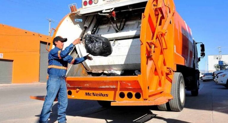 Recolector de basura resulta lesionado por falla en máquina compactadora en Hermosillo Recolector de basura resulta lesionado por falla en máquina compactadora en Hermosillo