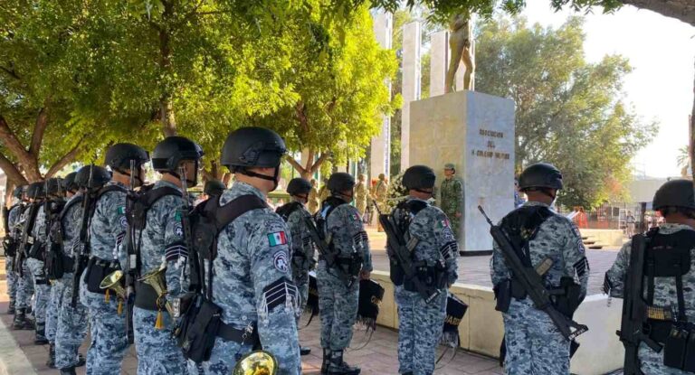 Ceremonia cívica en Hermosillo conmemora 179 aniversario de los Niños Héroes Ceremonia cívica en Hermosillo conmemora 179 aniversario de los Niños Héroes