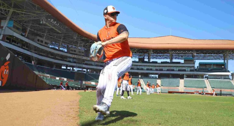Naranjeros de Hermosillo completan primera semana de entrenamientos rumbo a la temporada 2026-27