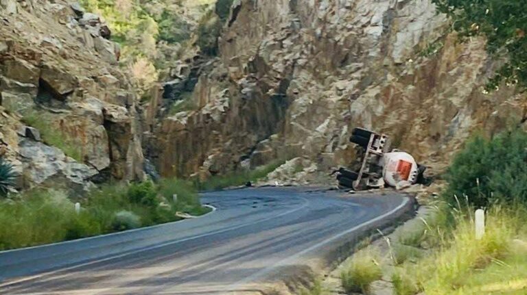 Cierres de cuatro horas en carretera Ímuris-Cananea por rehabilitación