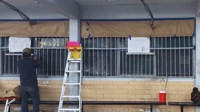 Secundaria General No. 6 en Hermosillo reanudará clases tras protesta y reparaciones