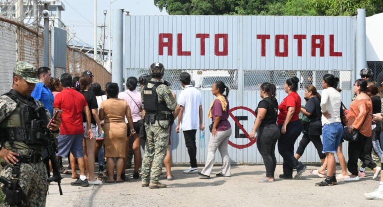 Gobierno de México autoriza nueva cárcel en Culiacán tras motines mortales en penal de Mazatlán
