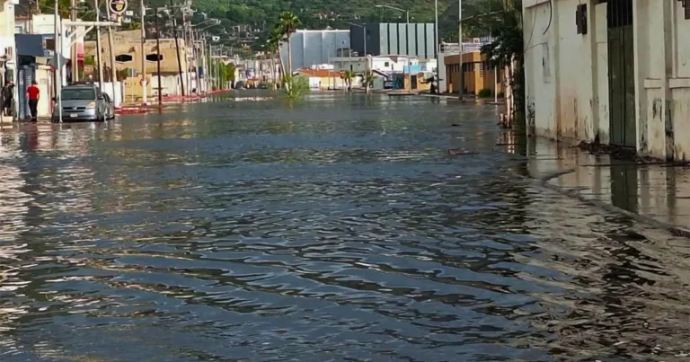 Aumenta un metro el nivel del mar en Guaymas y prevén nuevos incrementos