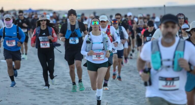 Más de 600 corredores de 13 países participaron en la Gran Carrera del Desierto 2026 en Puerto Peñasco