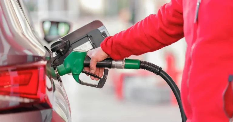 Precio promedio de gasolina en Hermosillo baja a 23.85 pesos por litro el 16 de octubre de 2026
