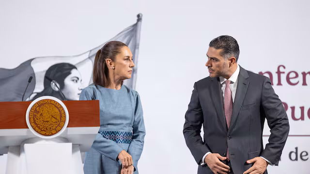 Sheinbaum habría autorizado congelar cuentas tras sanciones de EU y cuestionamientos a funcionarios