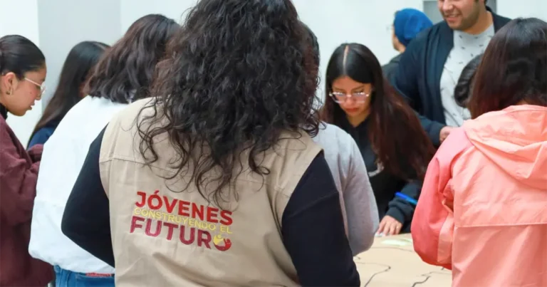 Abren registro al programa Jóvenes Construyendo el Futuro del 1 al 30 de octubre de 2026